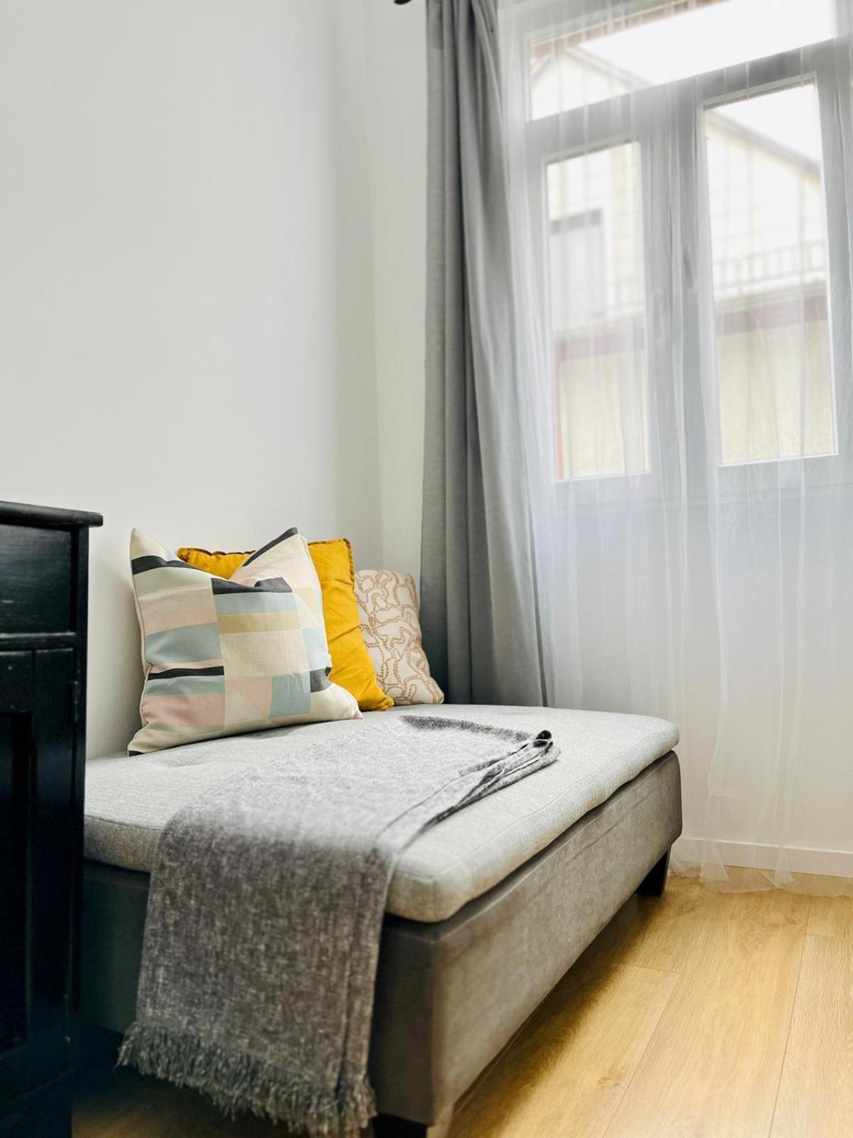-1-Zentral-Traumwohnung-Rhein Обервезель Экстерьер фото