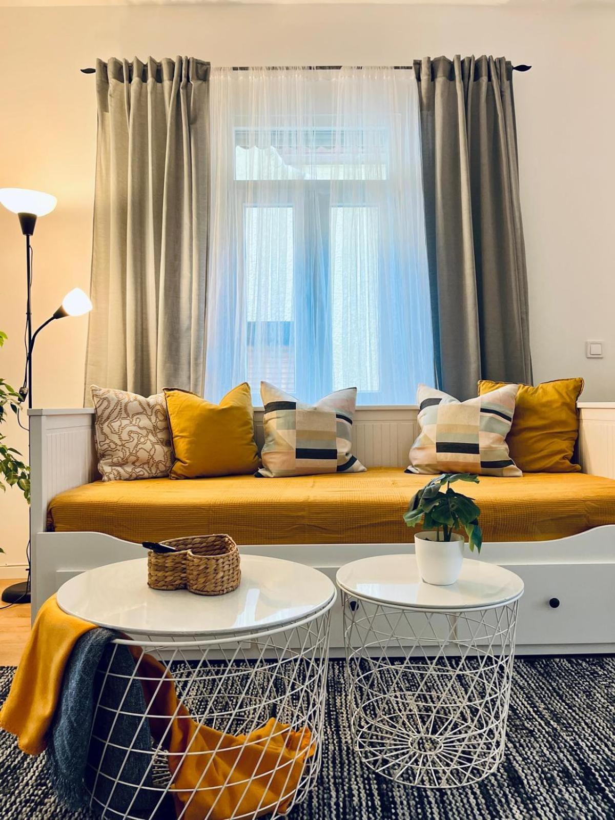 -1-Zentral-Traumwohnung-Rhein Обервезель Экстерьер фото