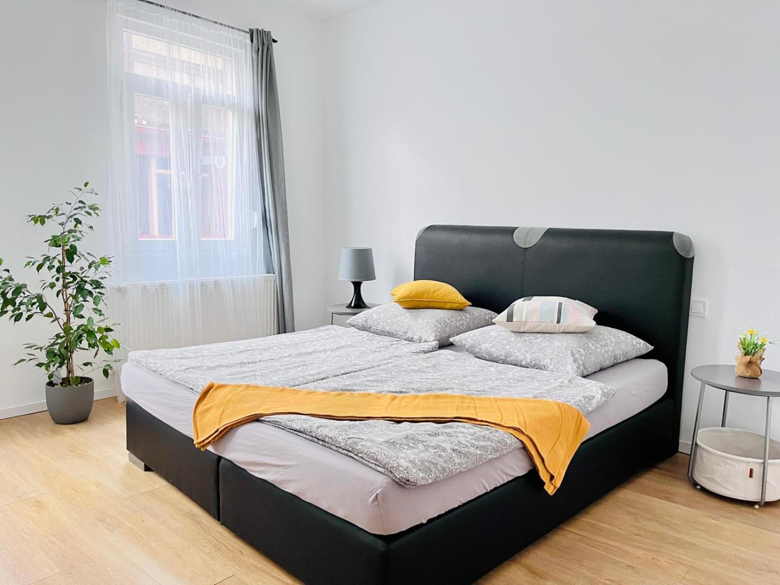 -1-Zentral-Traumwohnung-Rhein Обервезель Экстерьер фото